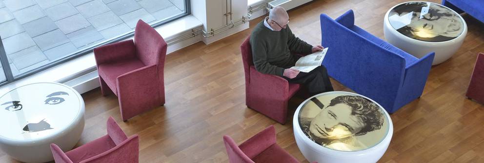 Seating area, Risca Palace Library