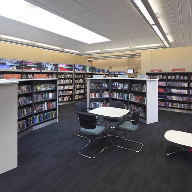 Books in easy reach of seating, West Bridgford Library