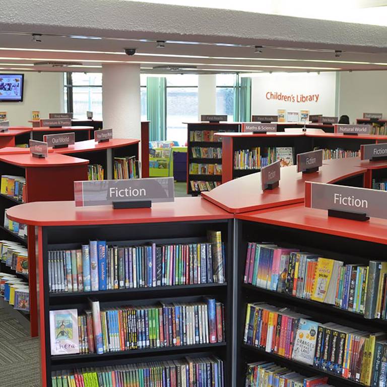 Clear guiding, childrenâ€™s area, Redbridge Library