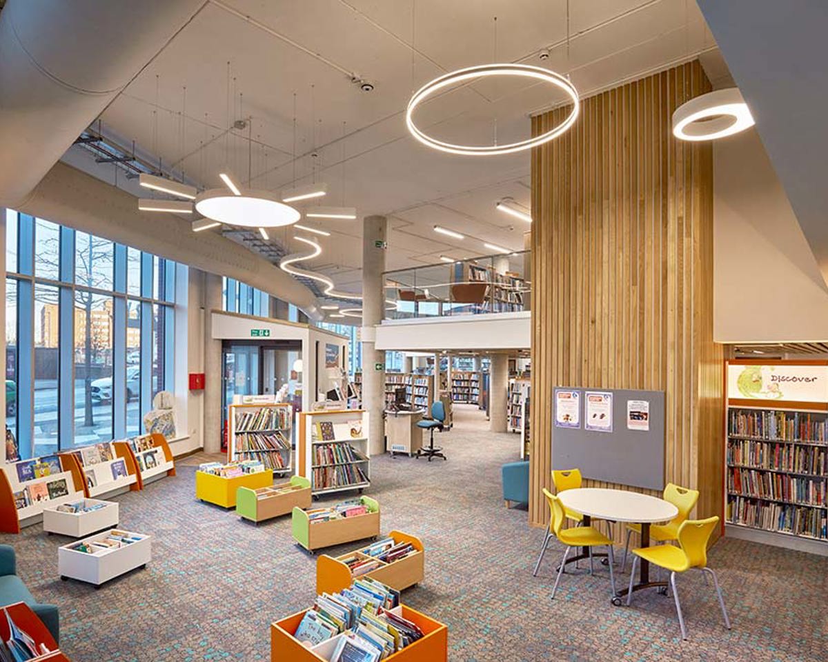 Looking to entrance from children - copyright BHB Architects