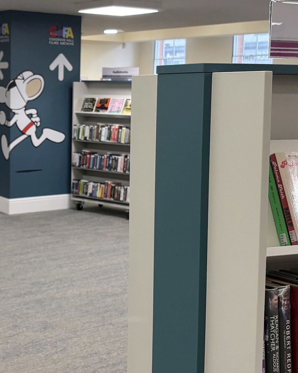 Directional signage on pillars