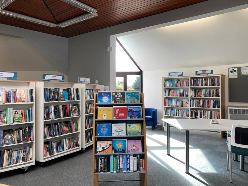 Kinmel Bay: Book display, study and seats in window