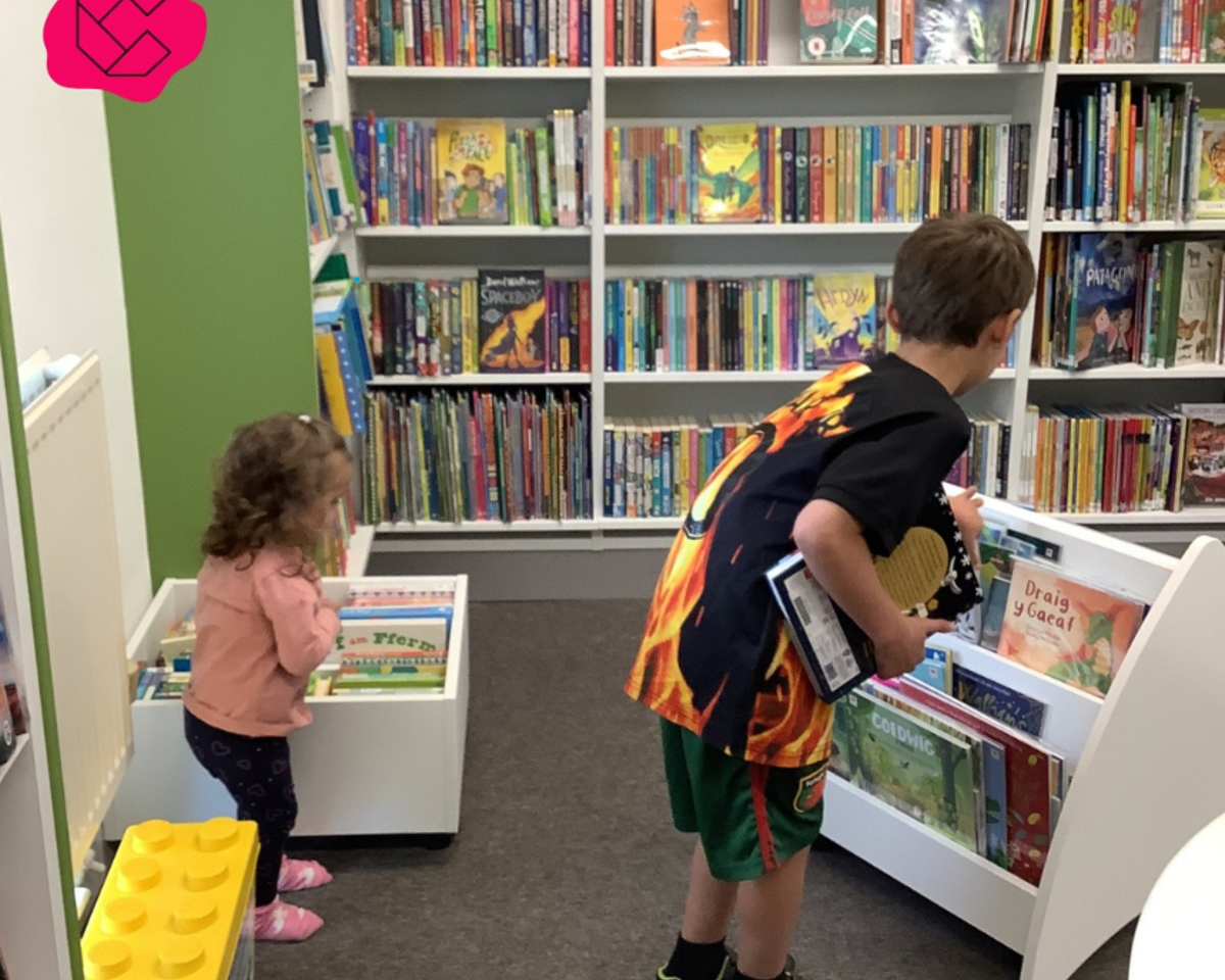 Uwchaled: Children's library