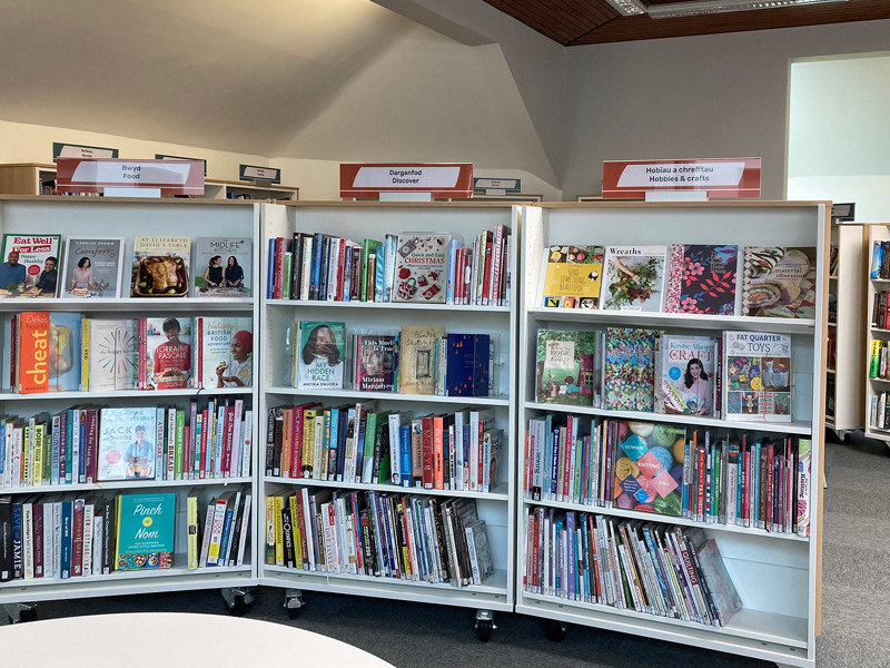 Kinmel Bay: Non-fiction merchandising