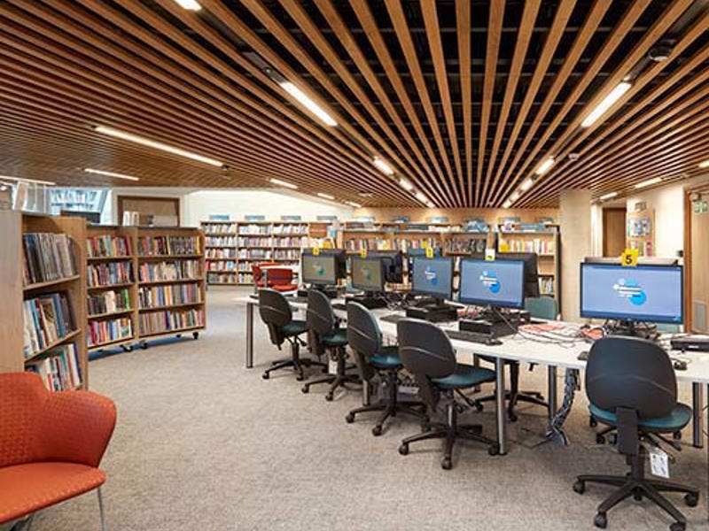 Curved computer desks - copyright BHB Architects 