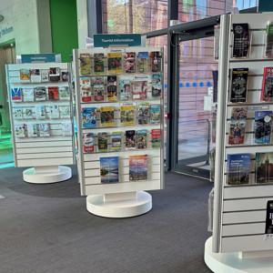 Mobile tourist information units